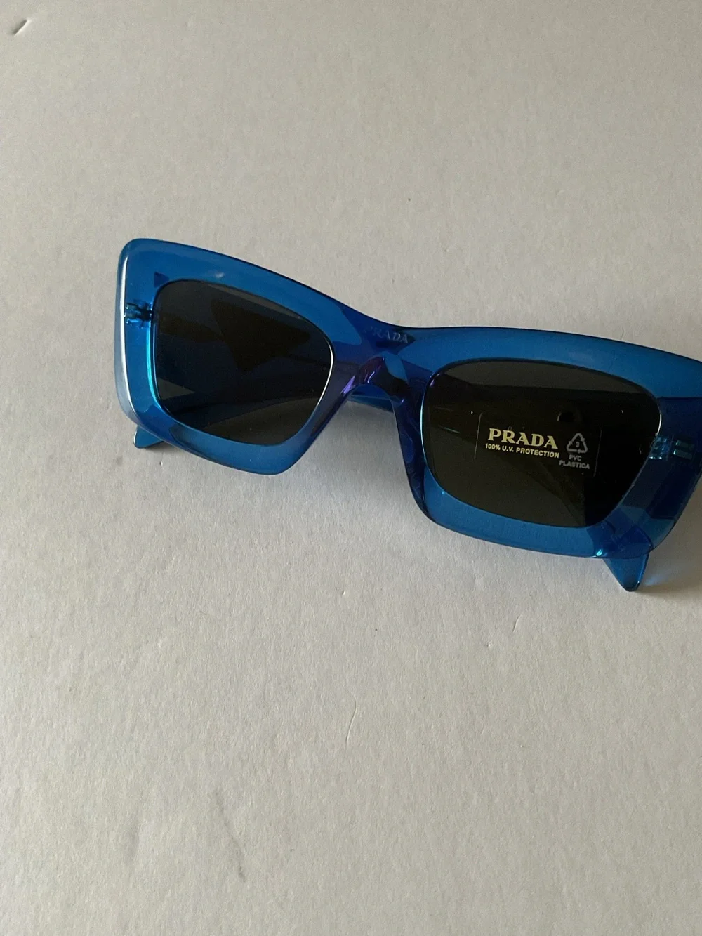 Prada spr13z 18m